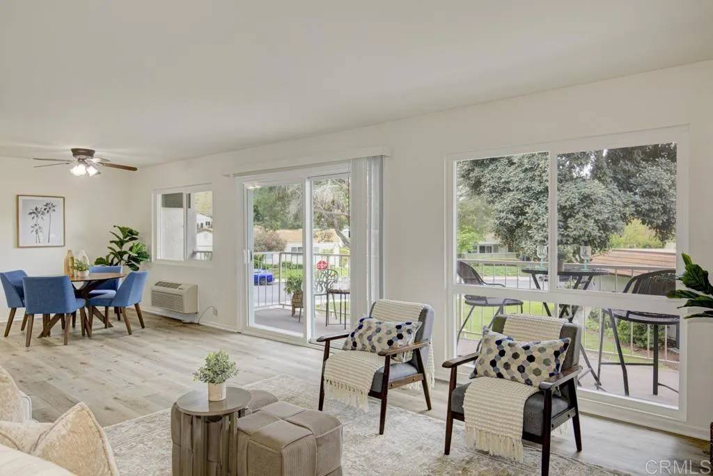 Laguna Woods, CA 92637,3168 Via Vista #B