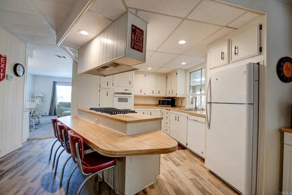 Borrego Springs, CA 92004,1010 Palm Canyon #310