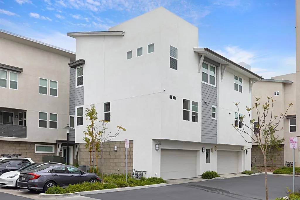 Mira Mesa, CA 92126,10456 W Newbliss Way