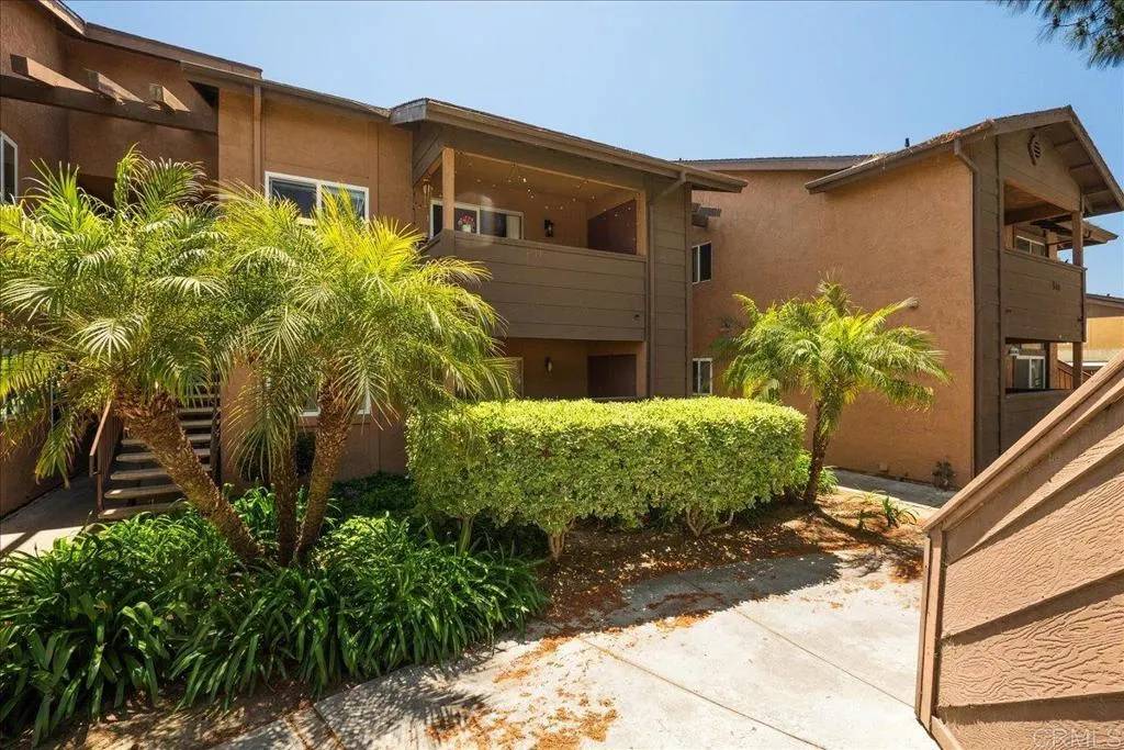 Oceanside, CA 92057,514 Calle Montecito #78