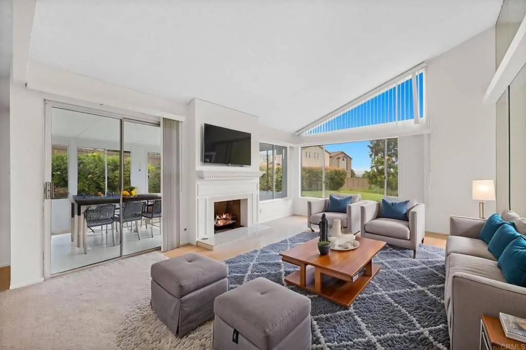 San Marcos, CA 92078,1109 Calle Del Baston