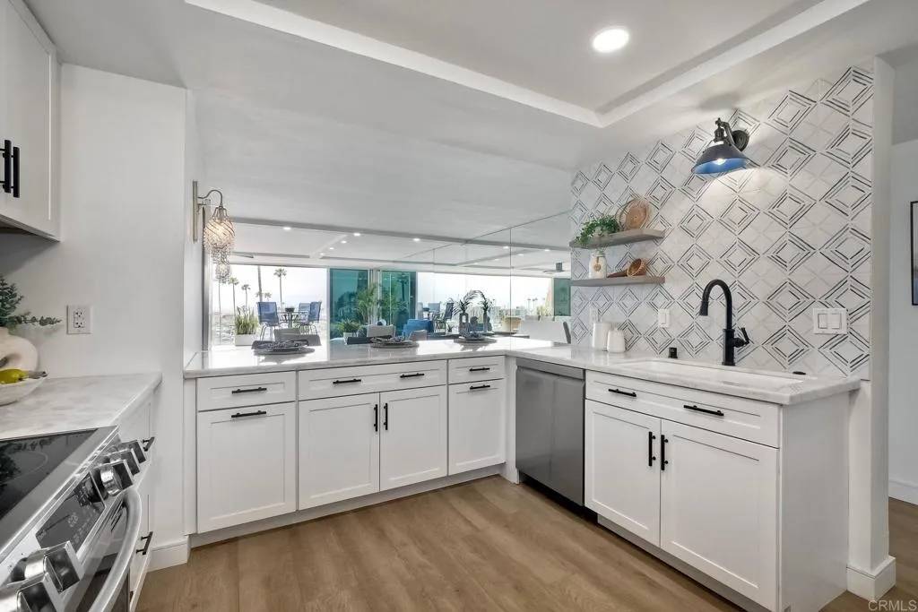 Oceanside, CA 92054,1200 N Harbor Drive #1B