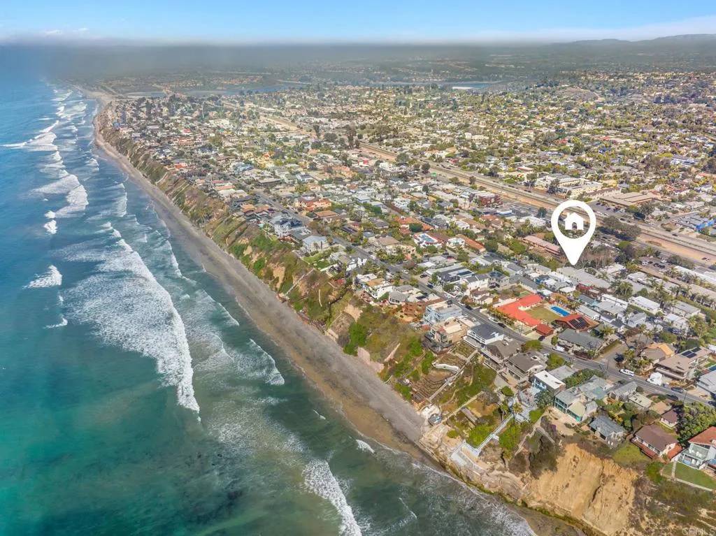 Encinitas, CA 92024,149 W Glaucus Street #D