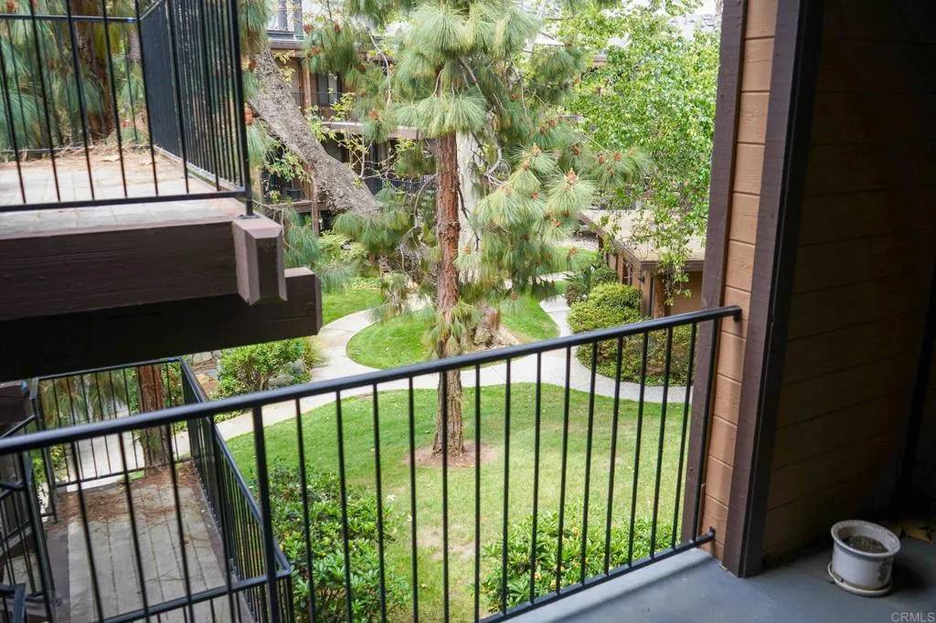 Carlsbad, CA 92008,4009 Canario #G