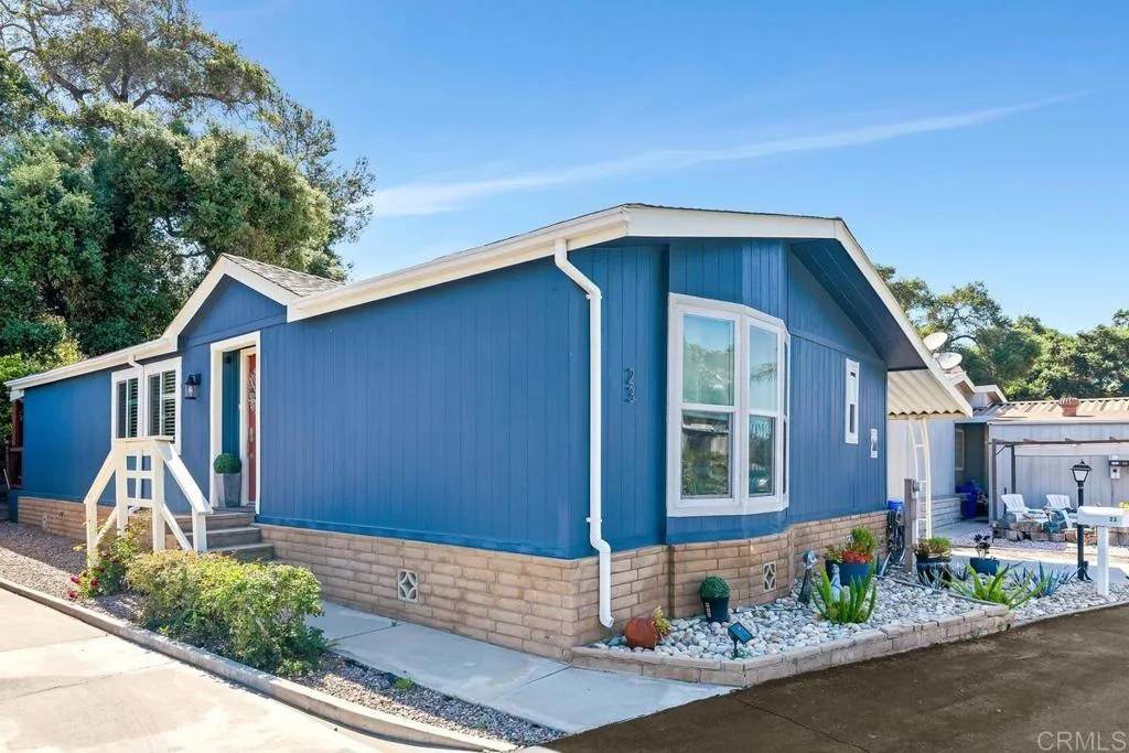 Escondido, CA 92026,8975 Lawrence Welk Rd #23