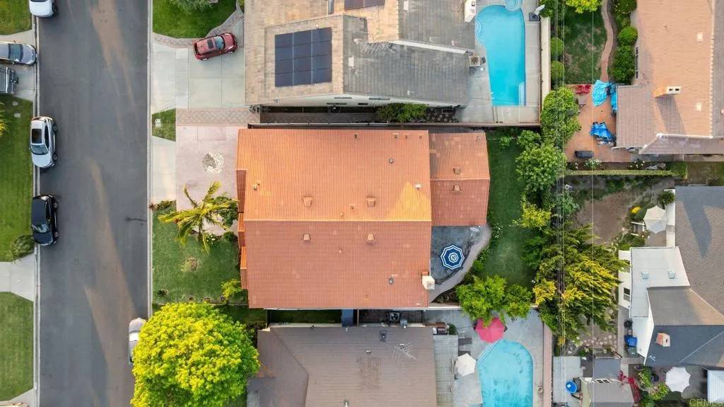 Downey, CA 90240,8353 GAINFORD ST
