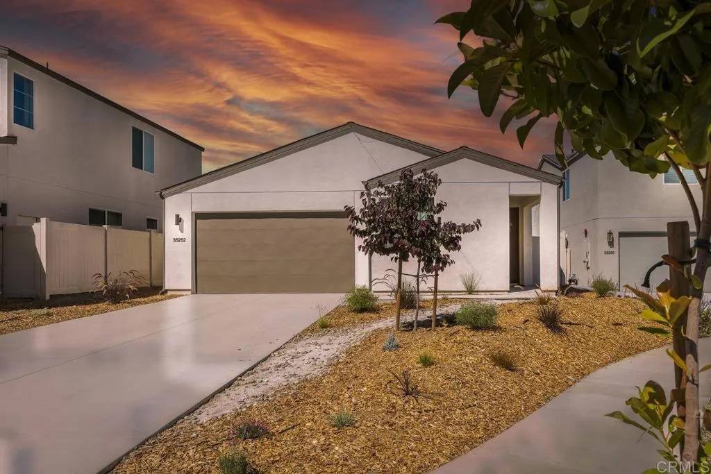 Fallbrook, CA 92028,35252 Valencia