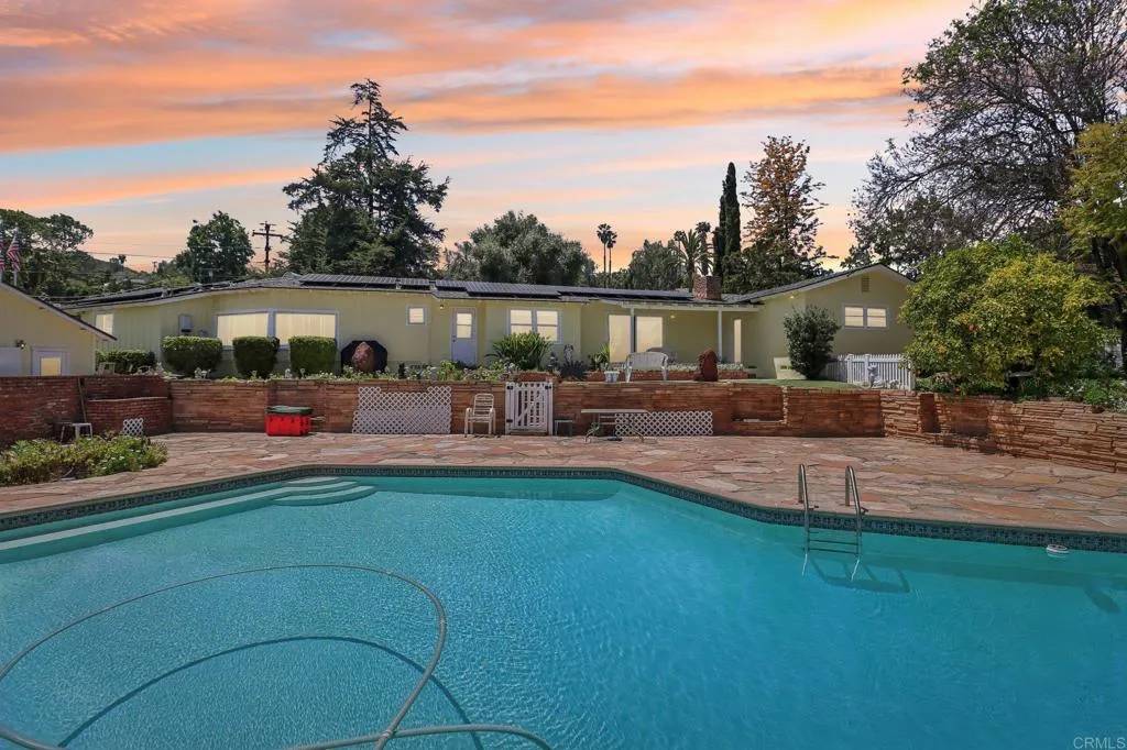 Lakeside, CA 92040,9071 Paradise Park Dr
