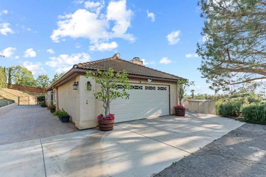 Valley Center, CA 92082,13311 Hillstar Lane