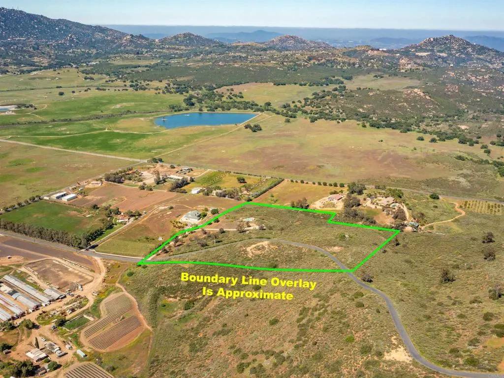 Ramona, CA 92065,18405 Rangeland