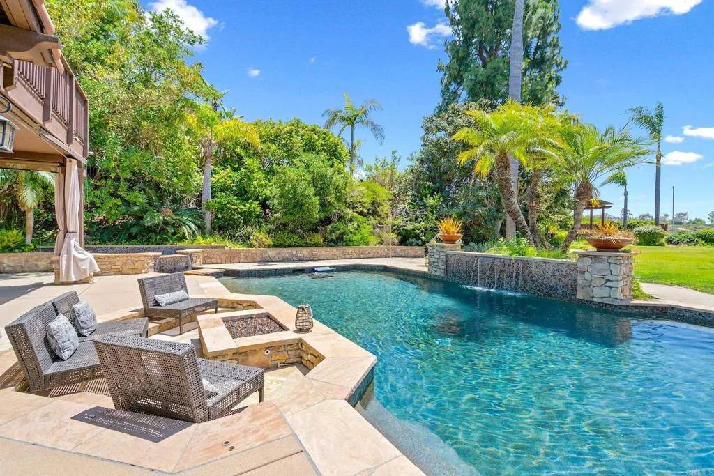San Diego, CA 92130,13434 Glencliff Way