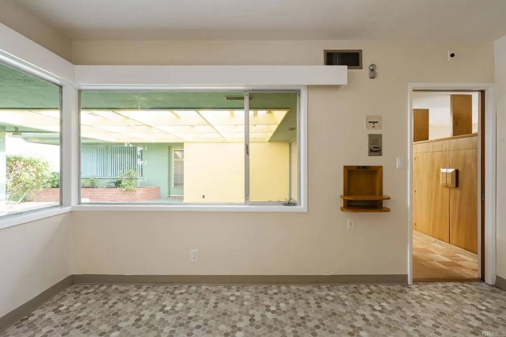 San Diego, CA 92103,1333 W Walnut Avenue
