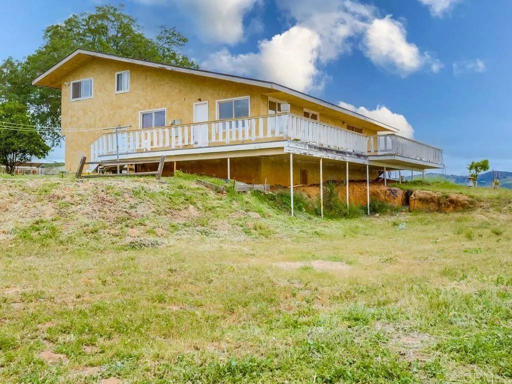 Ramona, CA 92065,25941 Old Julian Highway