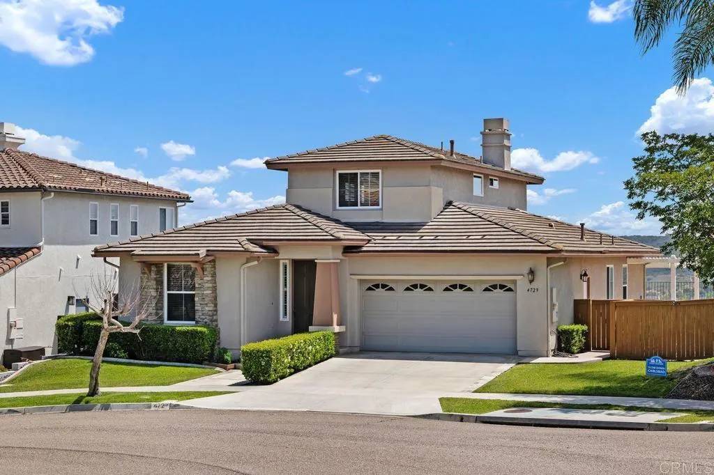 Carlsbad, CA 92010,4729 Crater Rim Road