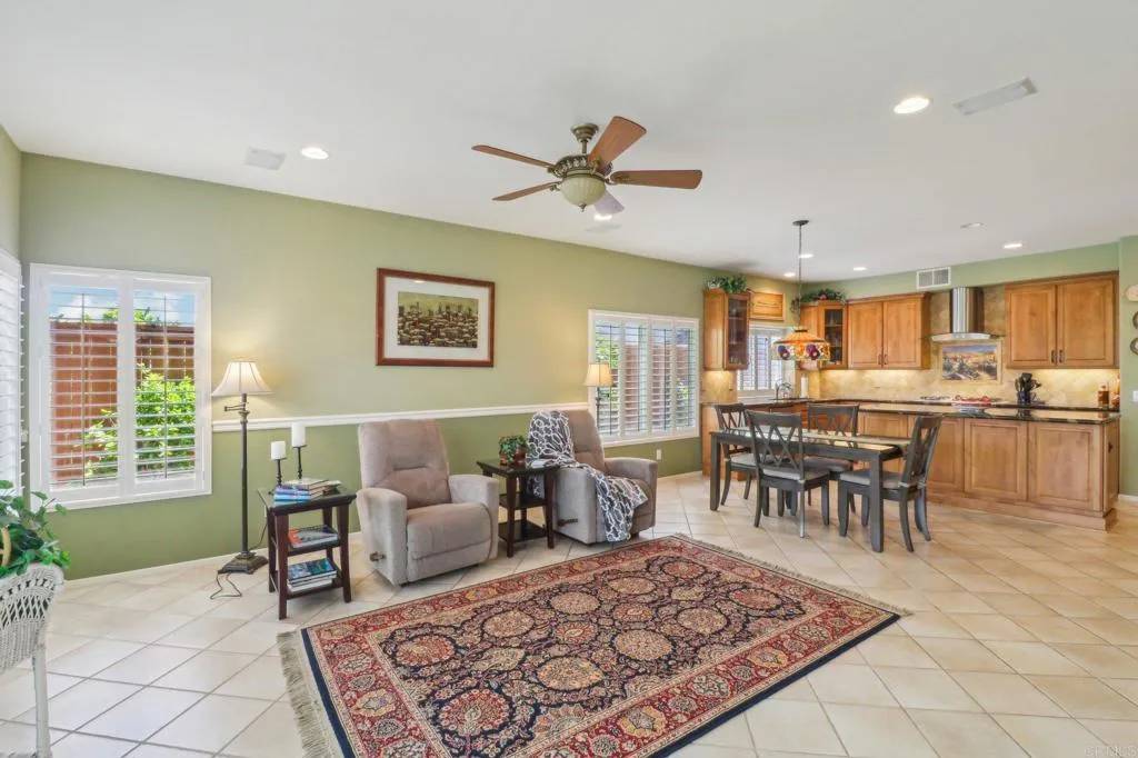 Oceanside, CA 92056,5226 Candlelight Street