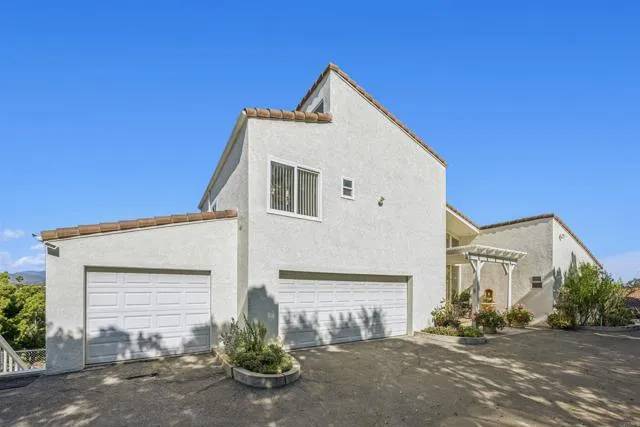 Fallbrook, CA 92028,3016 Alta Vista Dr