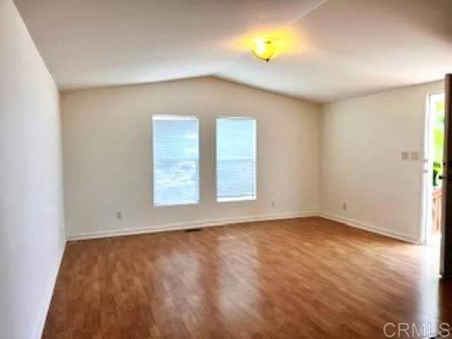 Encinitas, CA 92024,699 N Vulcan #35