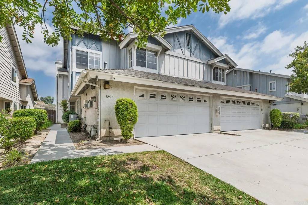 San Diego, CA 92139,1253 Manzana Way