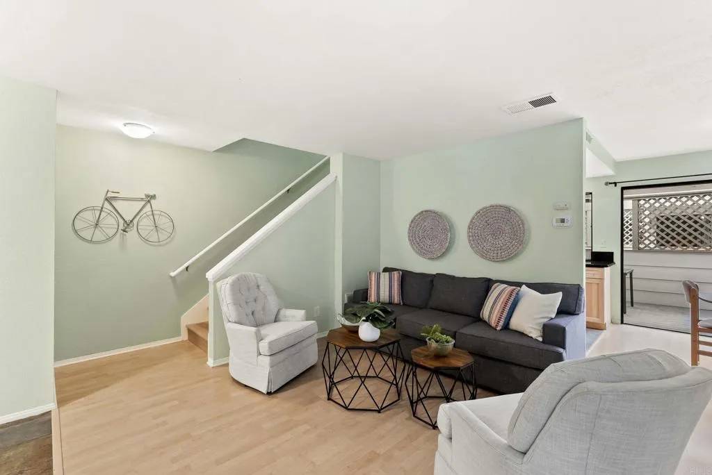 San Diego, CA 92117,4535 Chateau Drive