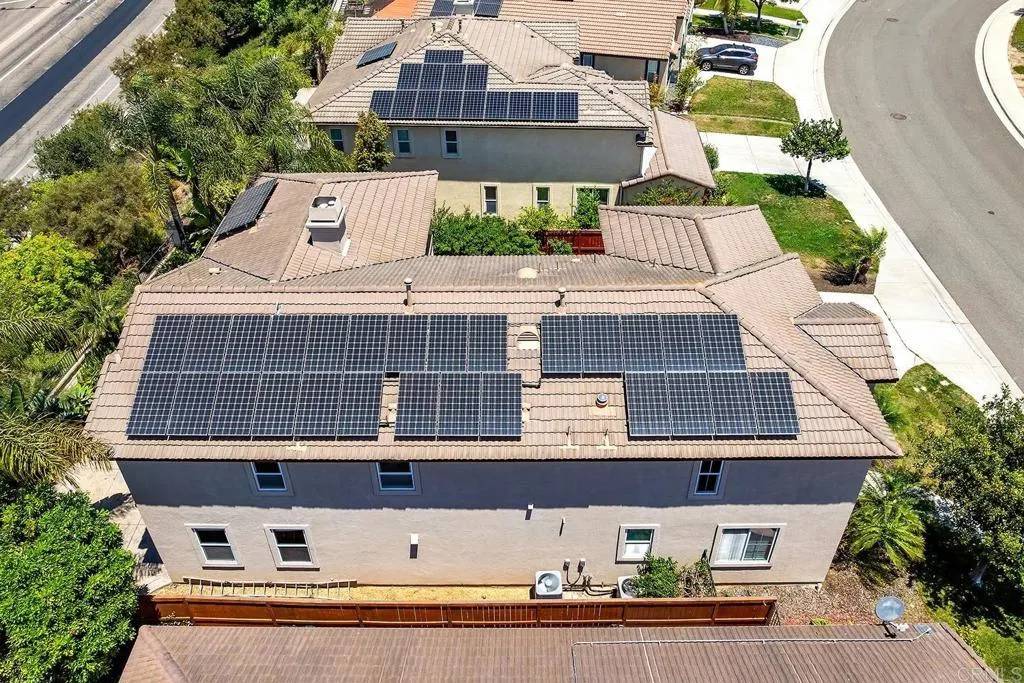 Oceanside, CA 92057,1049 Boulder Place