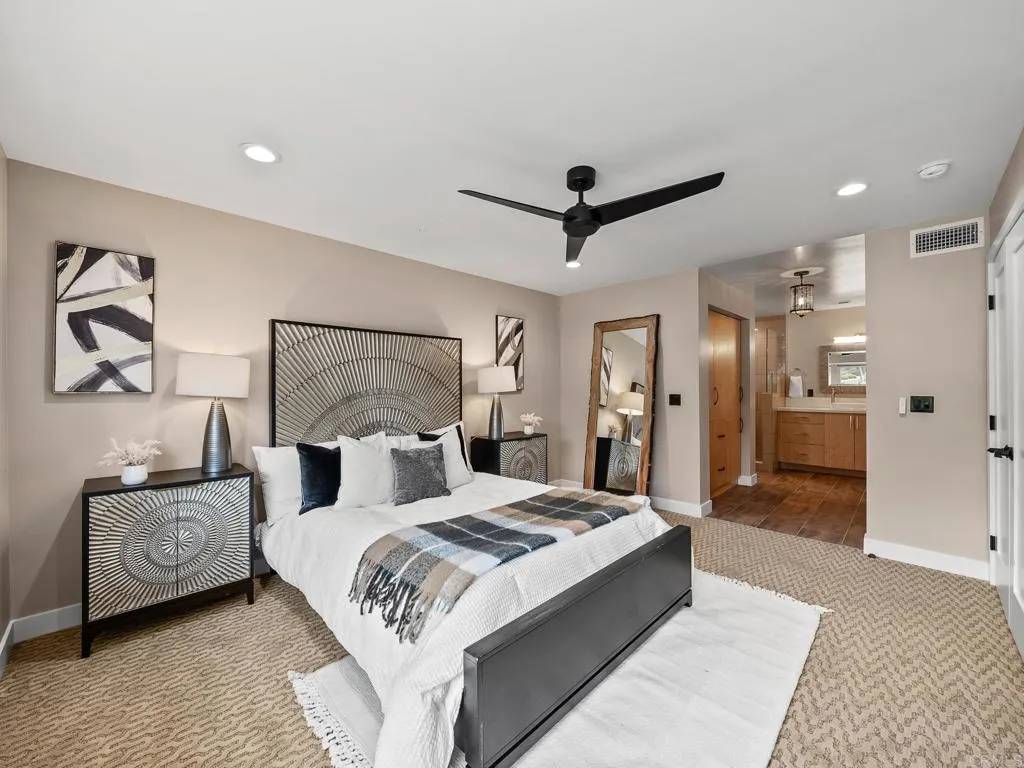 Encinitas, CA 92024,1639 Linda Sue Lane