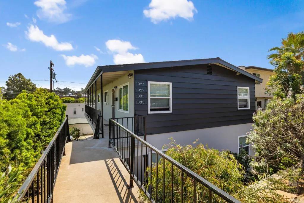 Encinitas, CA 92024,1027 3rd Street