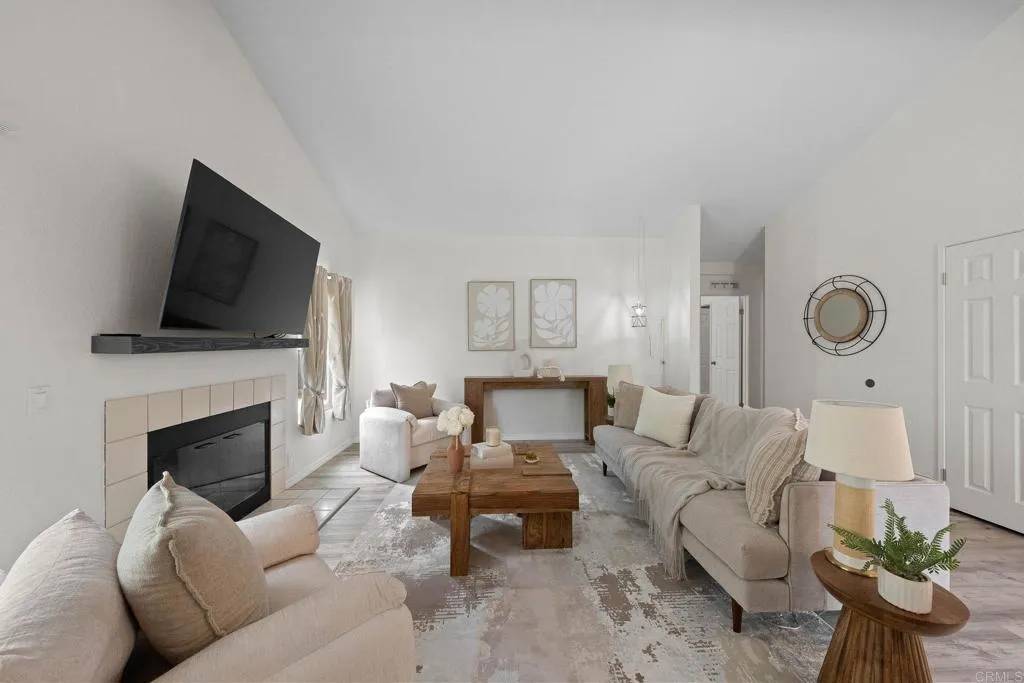 Fallbrook, CA 92028,4938 Dulin Road