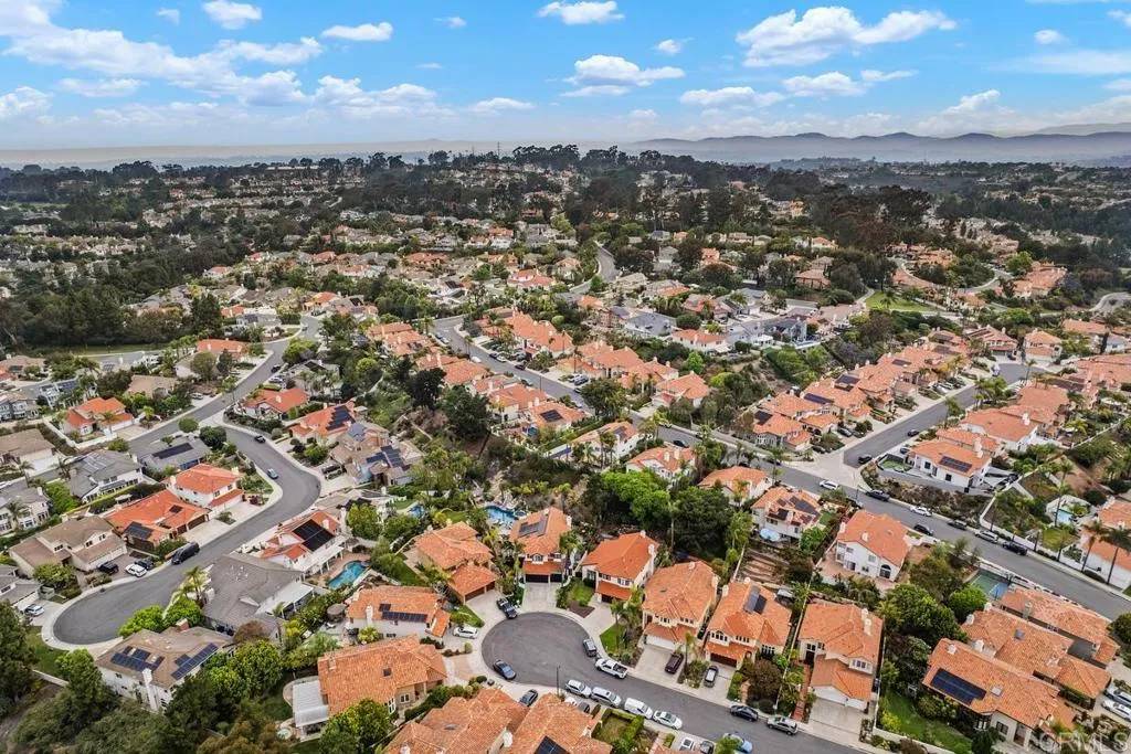 San Diego, CA 92130,4520 Tarantella Ln