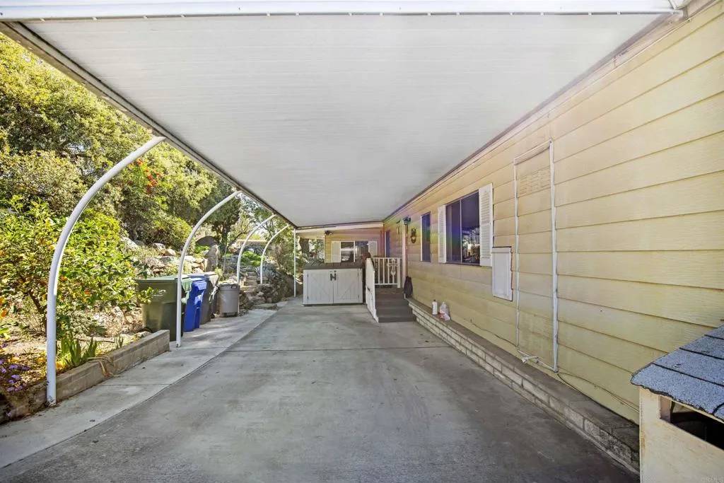Valley Center, CA 92082,18218 Paradise Mountain #122