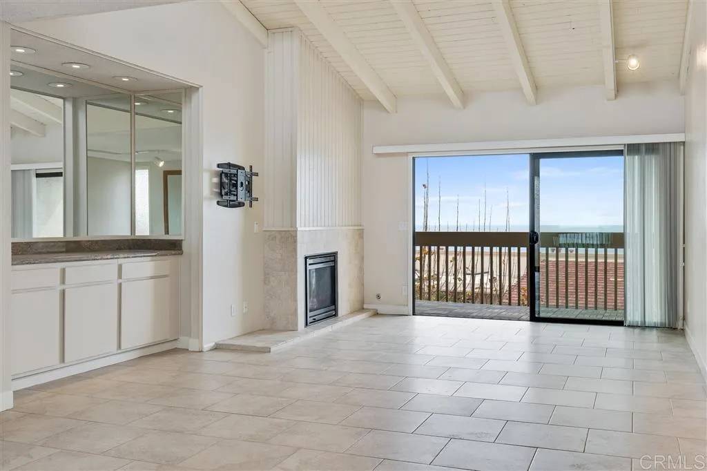 Solana Beach, CA 92075,429 S Sierra Ave #334