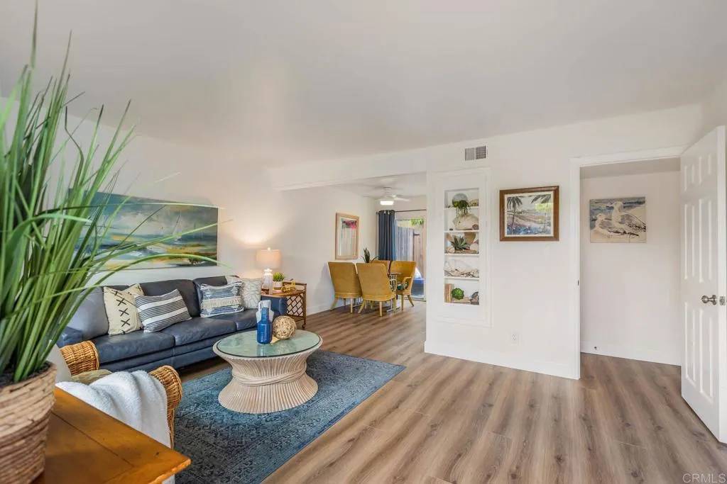 Solana Beach, CA 92075,151 Del Mar Shores Terrace