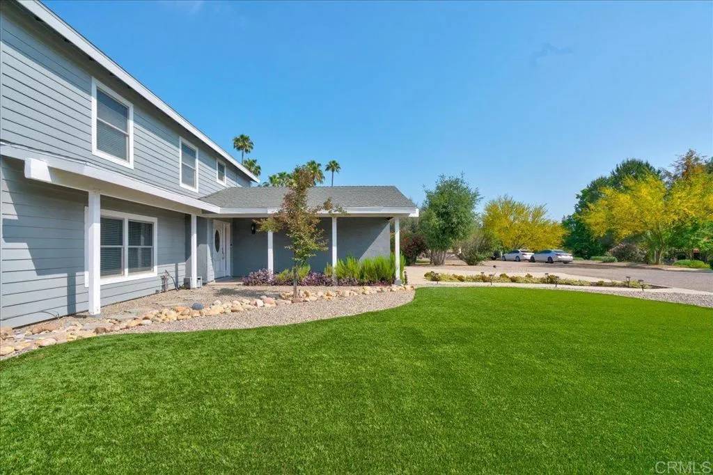 Ramona, CA 92065,24920 Via Lopez Court