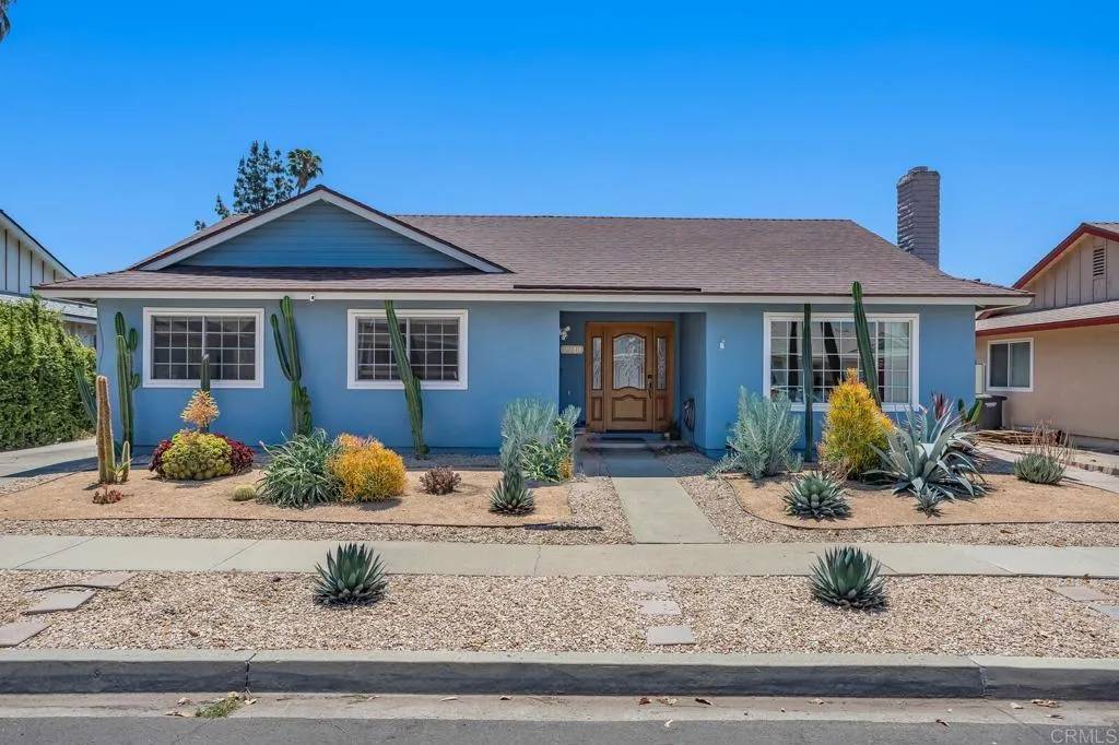 Escondido, CA 92027,2219 Montemar