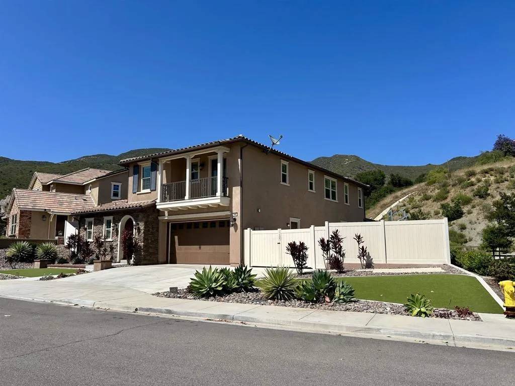 Fallbrook, CA 92028,35909 Shetland Hills E