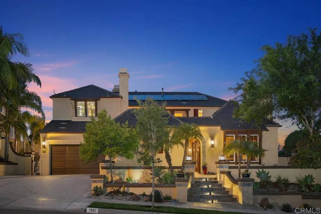 Carlsbad, CA 92009,7661 Sitio Algodon