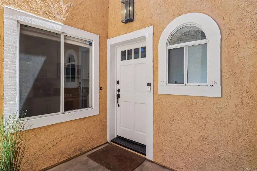 Oceanside, CA 92057,4243 Arroyo Vista Way #328