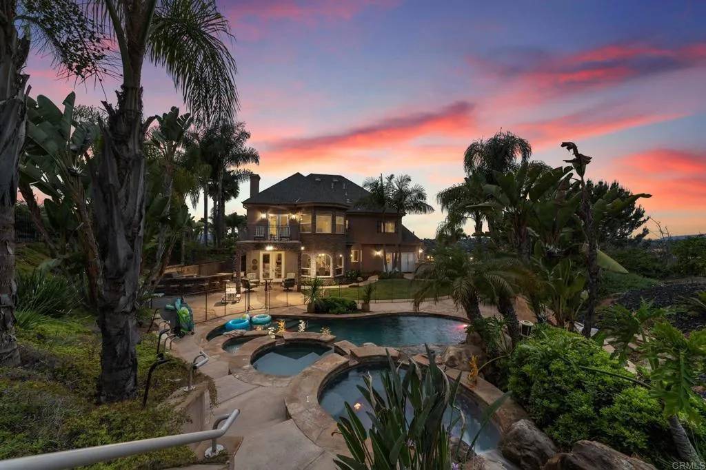 Escondido, CA 92025,2270 Summit Drive