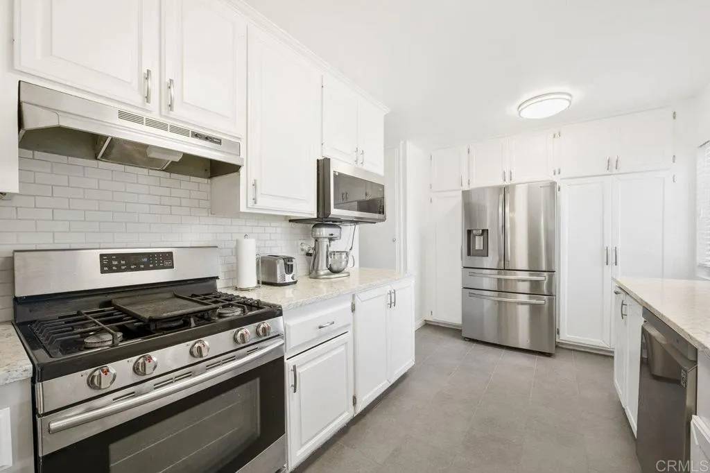 Vista, CA 92084,310 Michele Drive