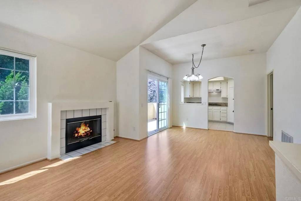 Vista, CA 92081,730 Breeze Hill Road #300