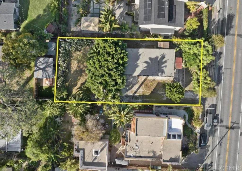 Encinitas, CA 92024,844 Saxony Road