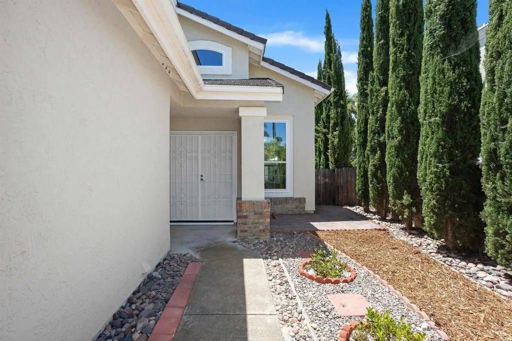 Oceanside, CA 92057,943 Masters Drive