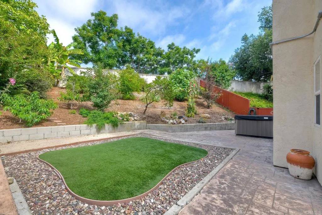 Oceanside, CA 92056,339 Diamante Way