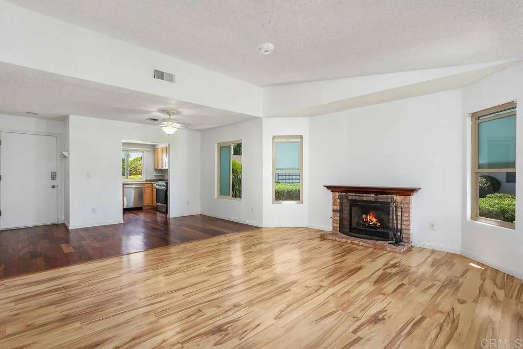 Escondido, CA 92027,2402 Turnbridge Glen