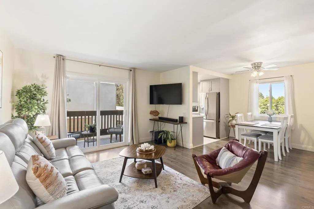 La Mesa, CA 91942,5350 Baltimore Drive #32