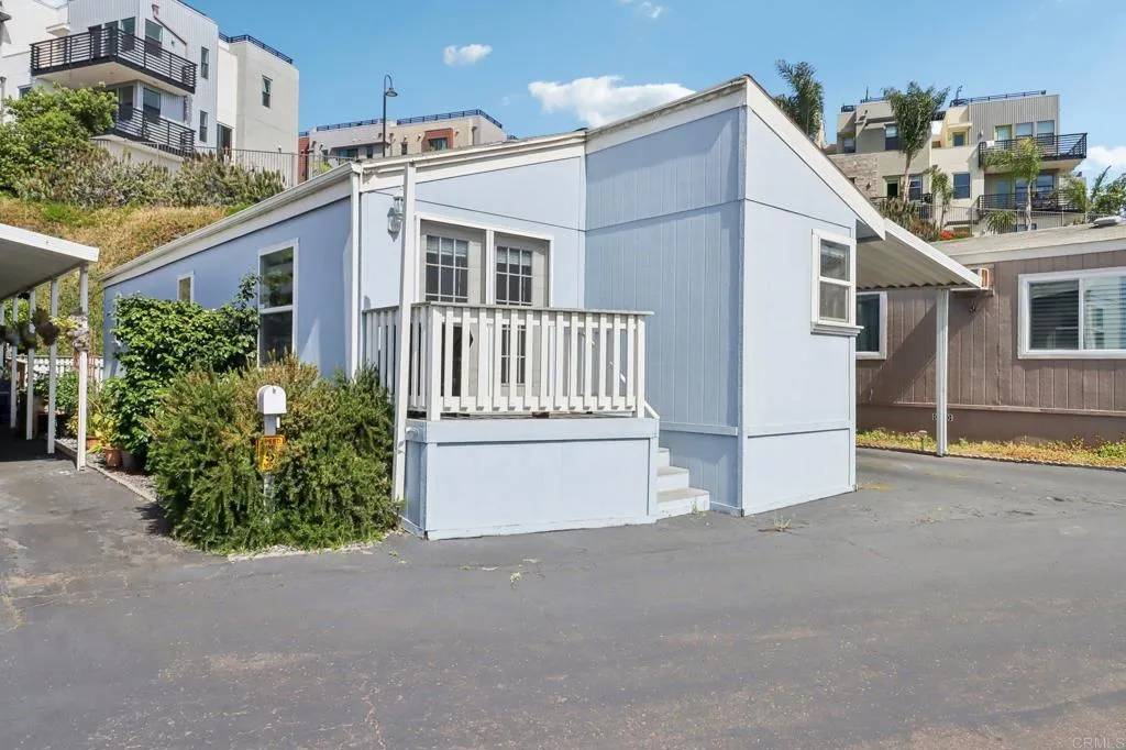 Oceanside, CA 92054,104 Sherri Ln