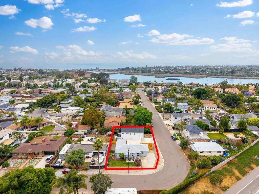 Carlsbad, CA 92008,2501 Davis Avenue