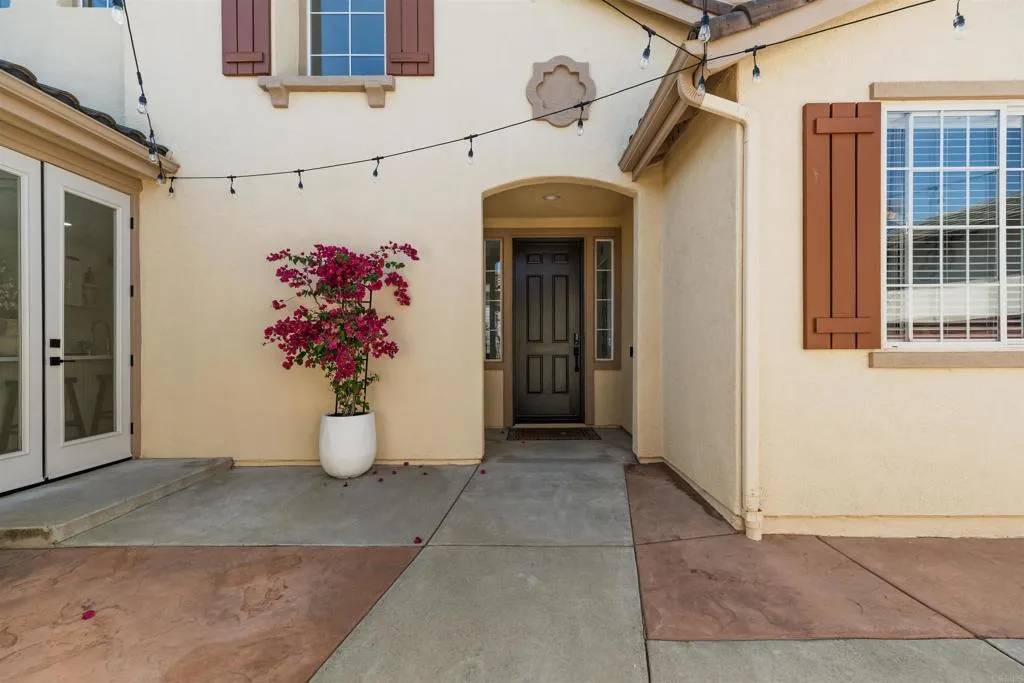 San Marcos, CA 92078,1464 Rivercrest Road