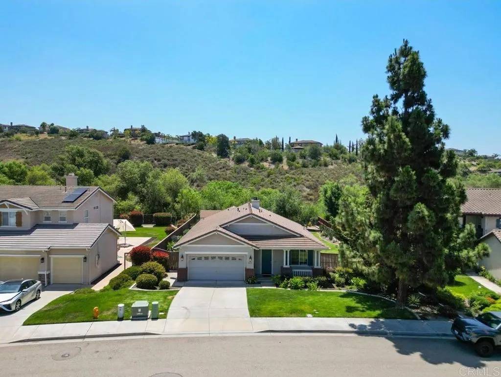Oceanside, CA 92057,5473 Parrolette Court