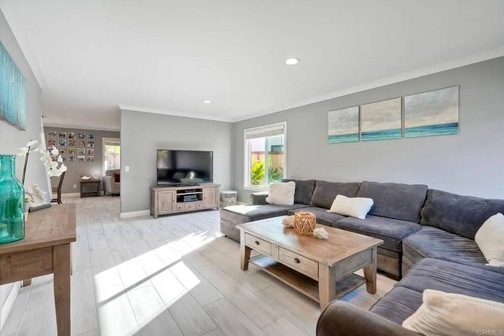 Oceanside, CA 92056,5232 Palmera Drive