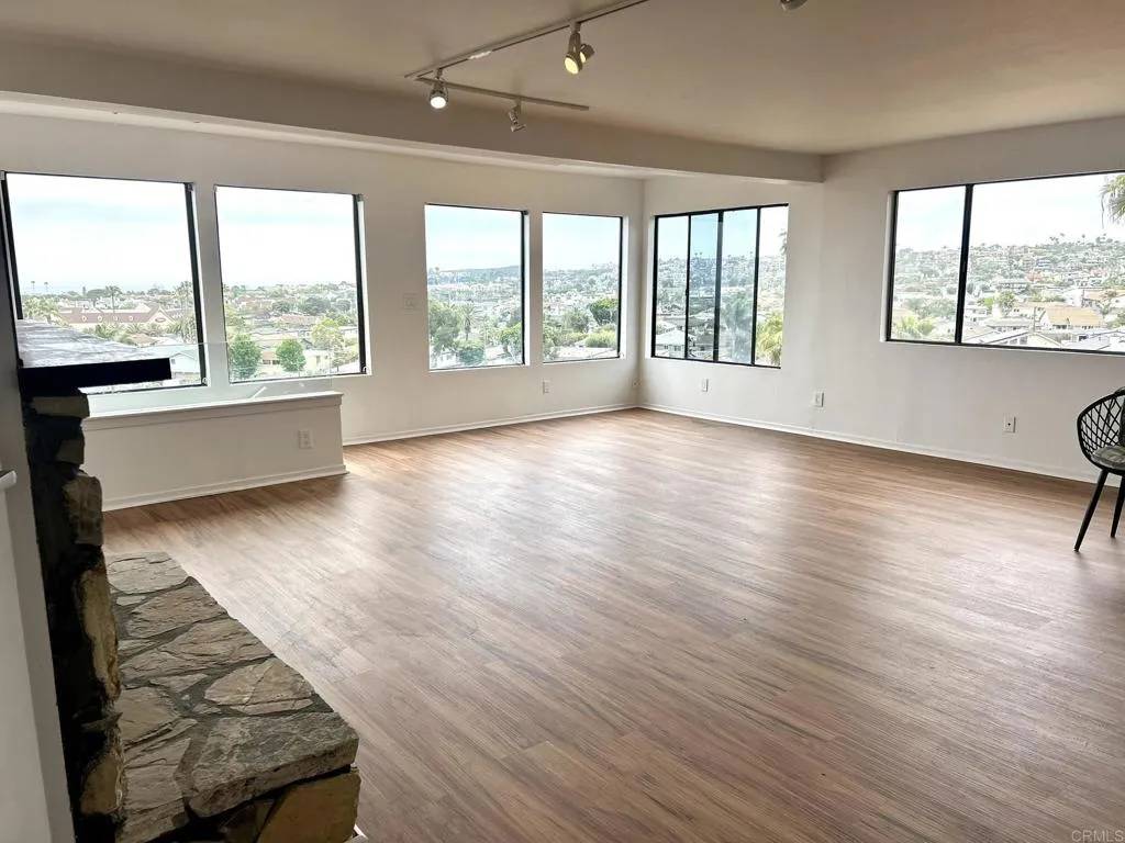 Dana Point, CA 92629,25072 Alicia Drive #A